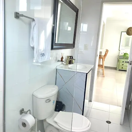 Ocean View In A Great Location Apartamento *